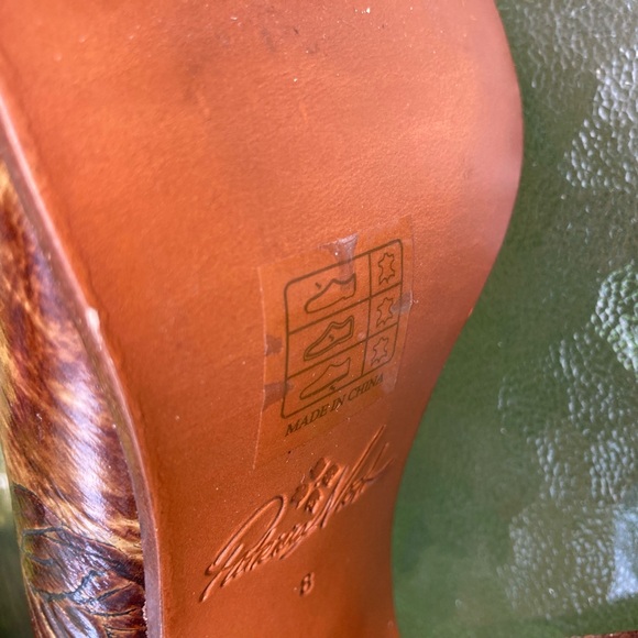 🎄NWOT Patricia Nash Anita Pumps🎄 - Picture 6 of 6